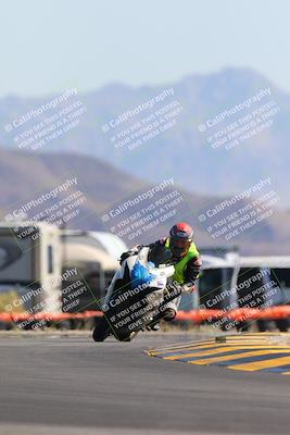 media/May-12-2024-SoCal Trackdays (Sun) [[ad755dc1f9]]/7-Turn 16 (915am)/